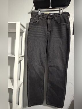 Kirkland Signature Women’s Black Straight-Leg Jeans